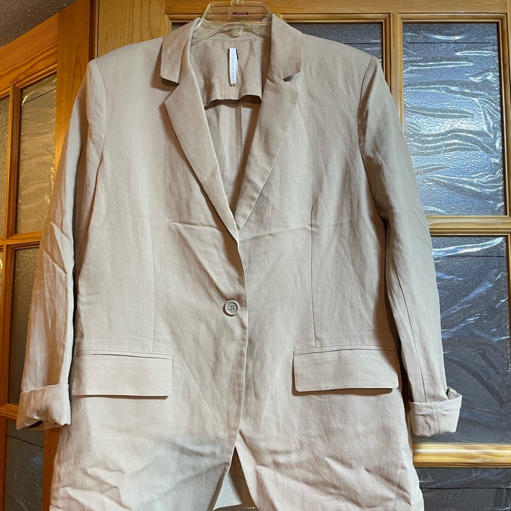 Women's Beige Blazer